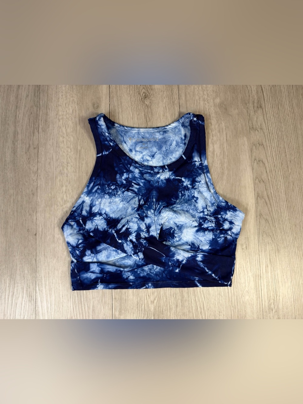 Electric & Rose Timberlane Women’s Sports Bra Blue White Tie Dye Racerback M
